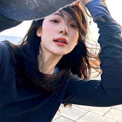 30枚银币第一季 海报